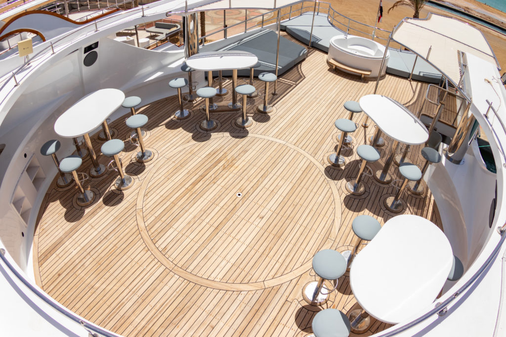 high deck